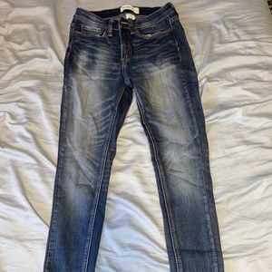 dark skinny jeans